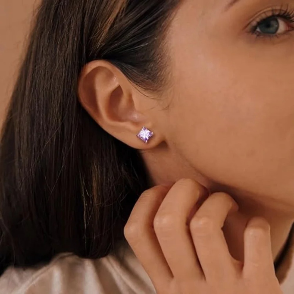 ASTM F136 Titanium Lip Piercin - Body Jewelry Internally Threaded 评论和价格